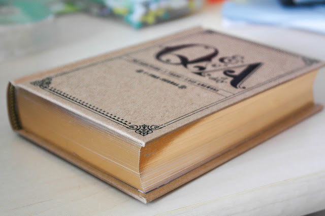 Q&A a Day: 5-Year Journal (Hardback)