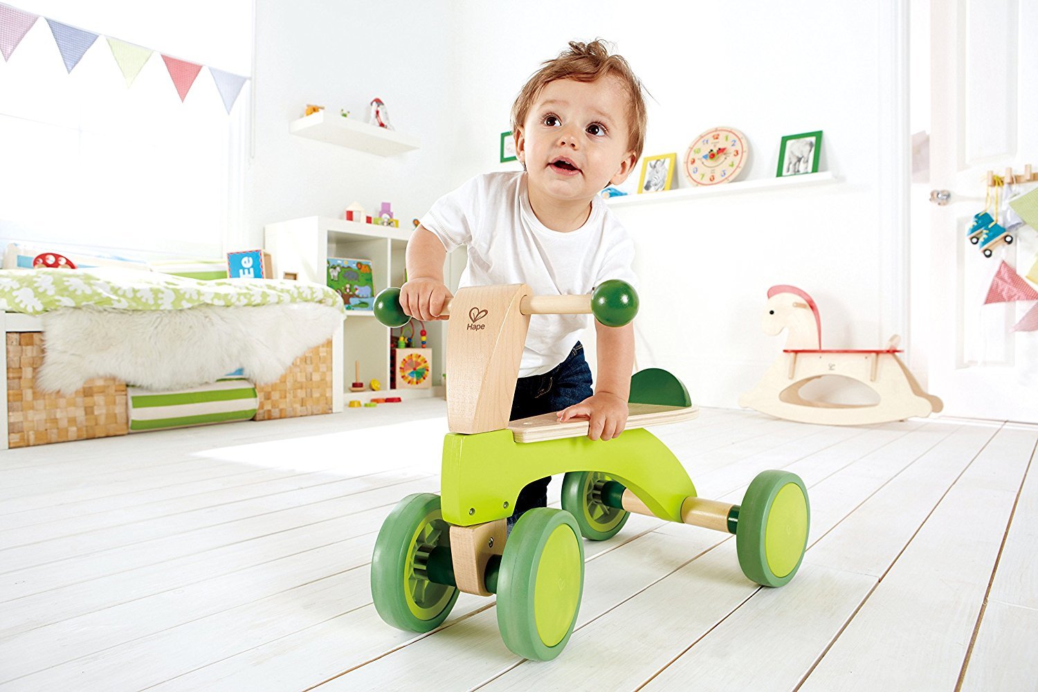 Hape: Scoot-Around Wooden Ride On